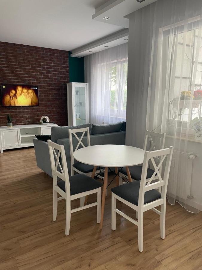 Na Mazowieckiej Apartment *